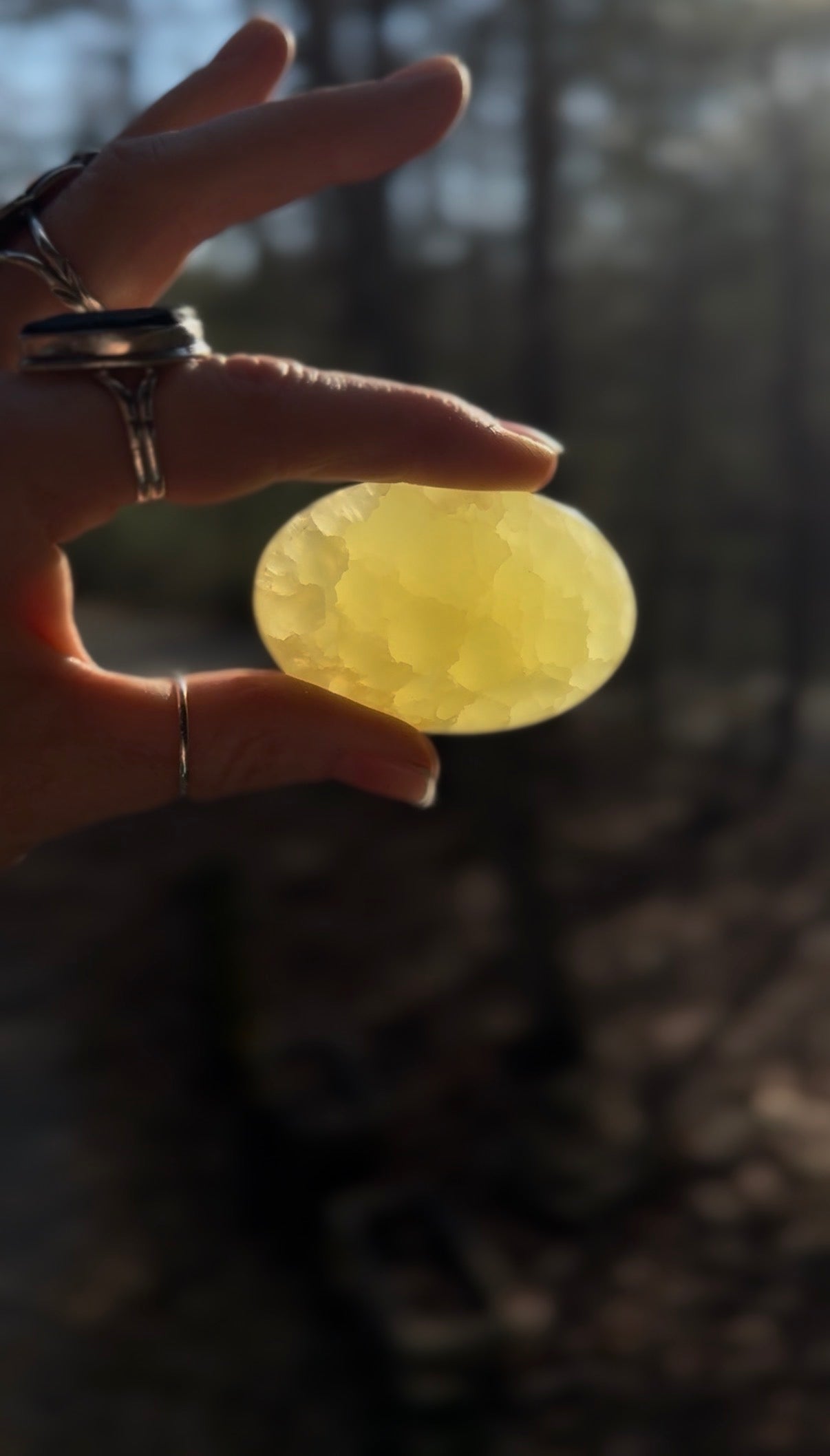 Lemon calcite