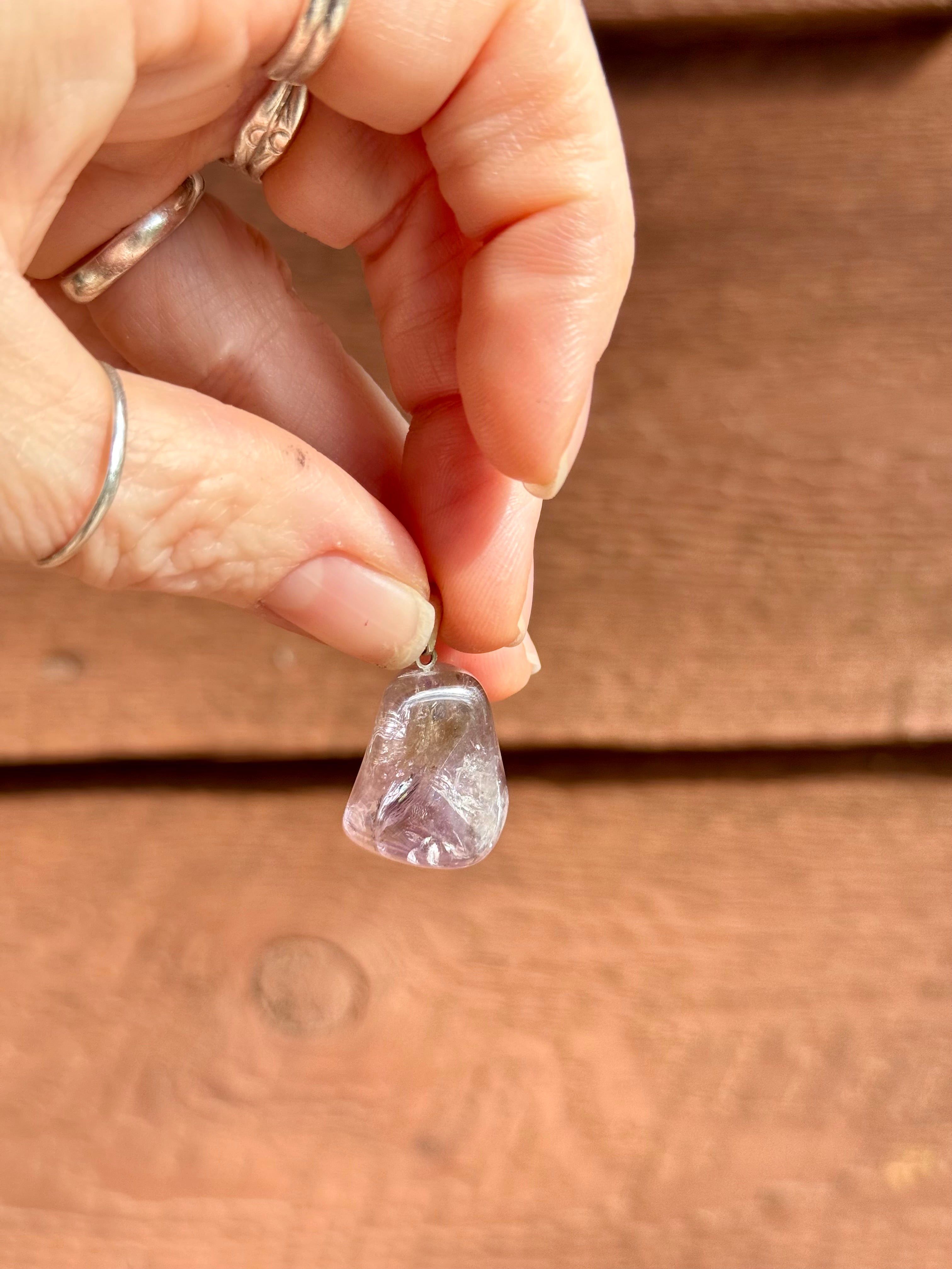Amethyst quartz pendant