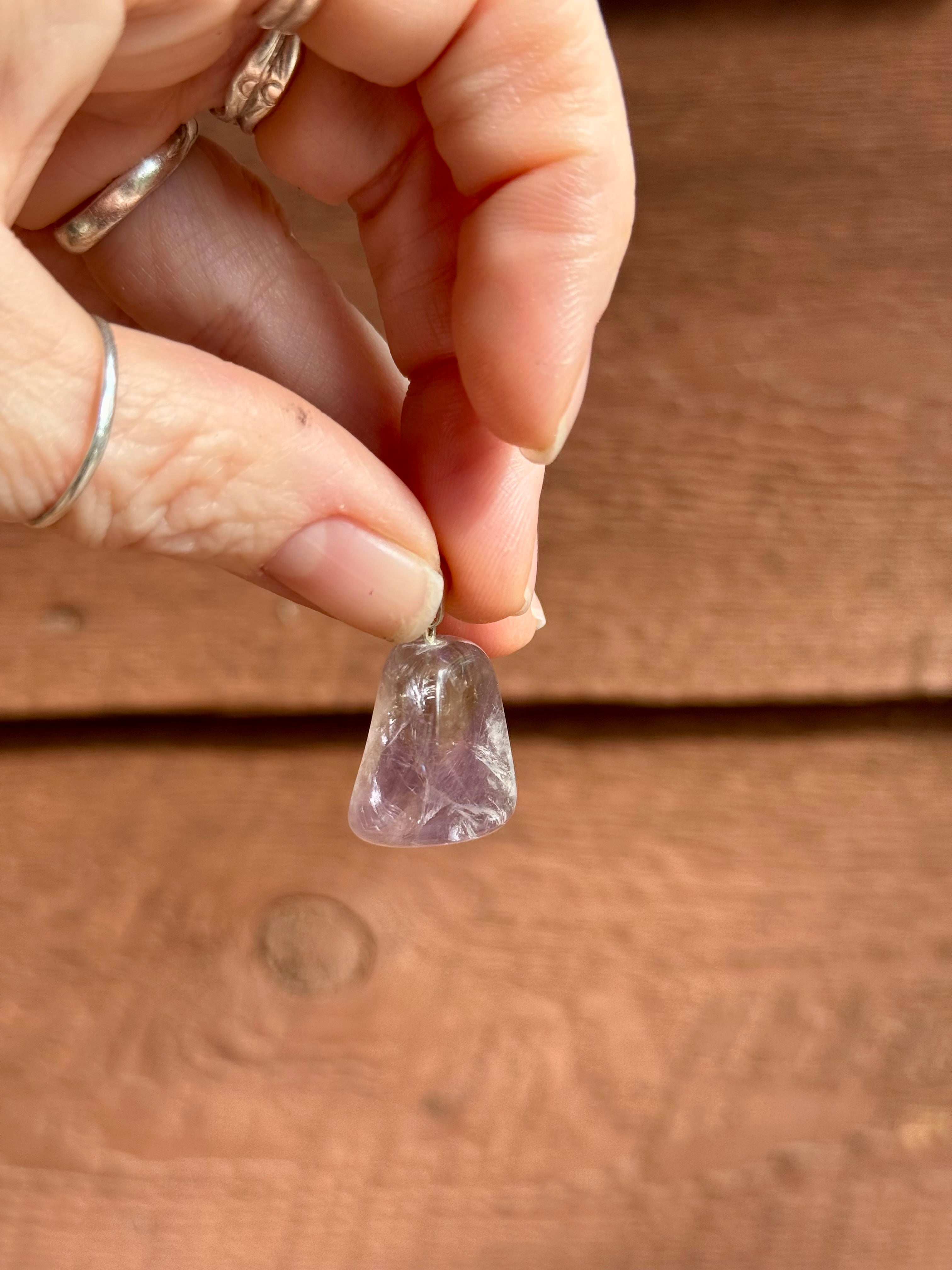 Amethyst quartz pendant