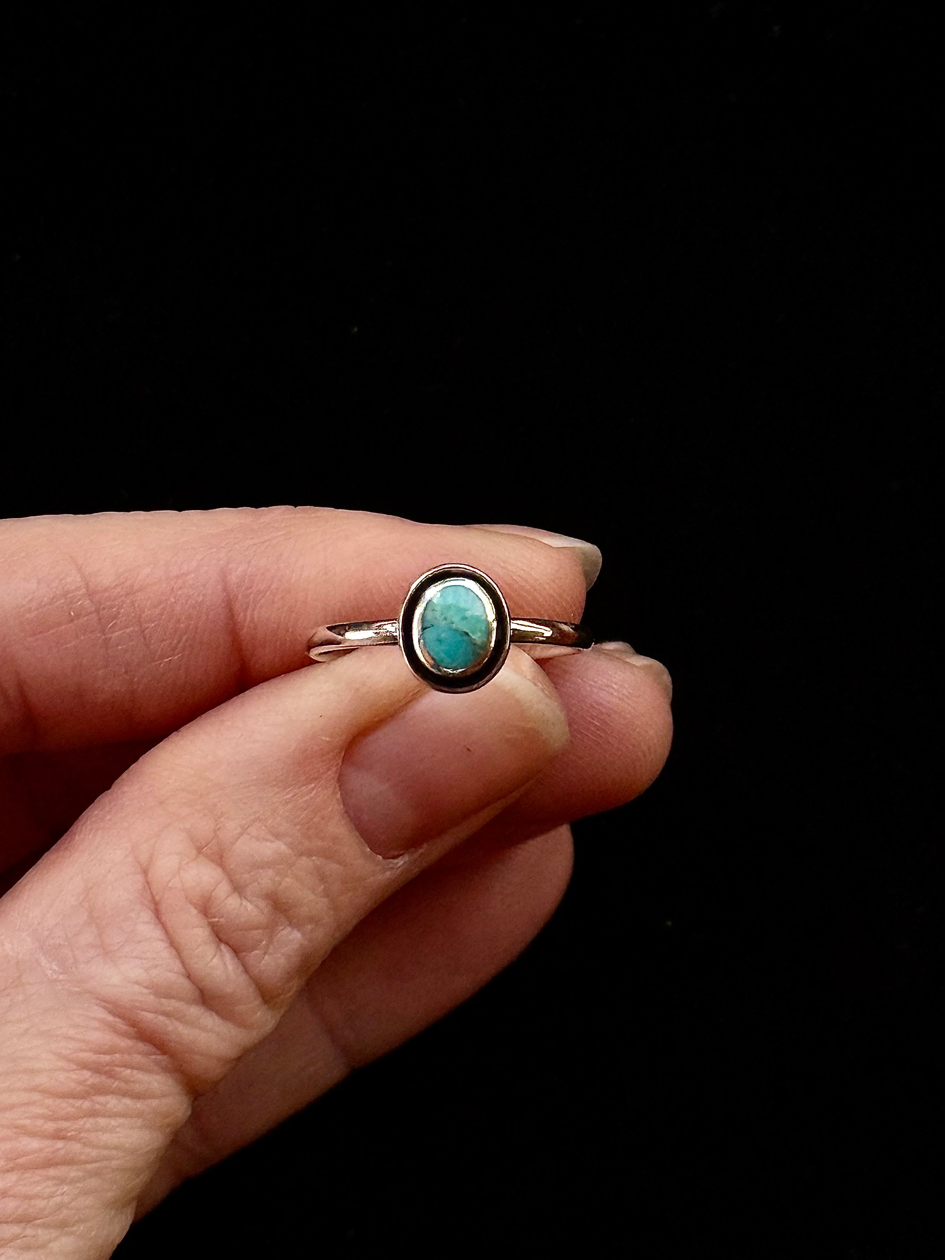 Classic Round/Oval Turquoise Sterling Silver Ring