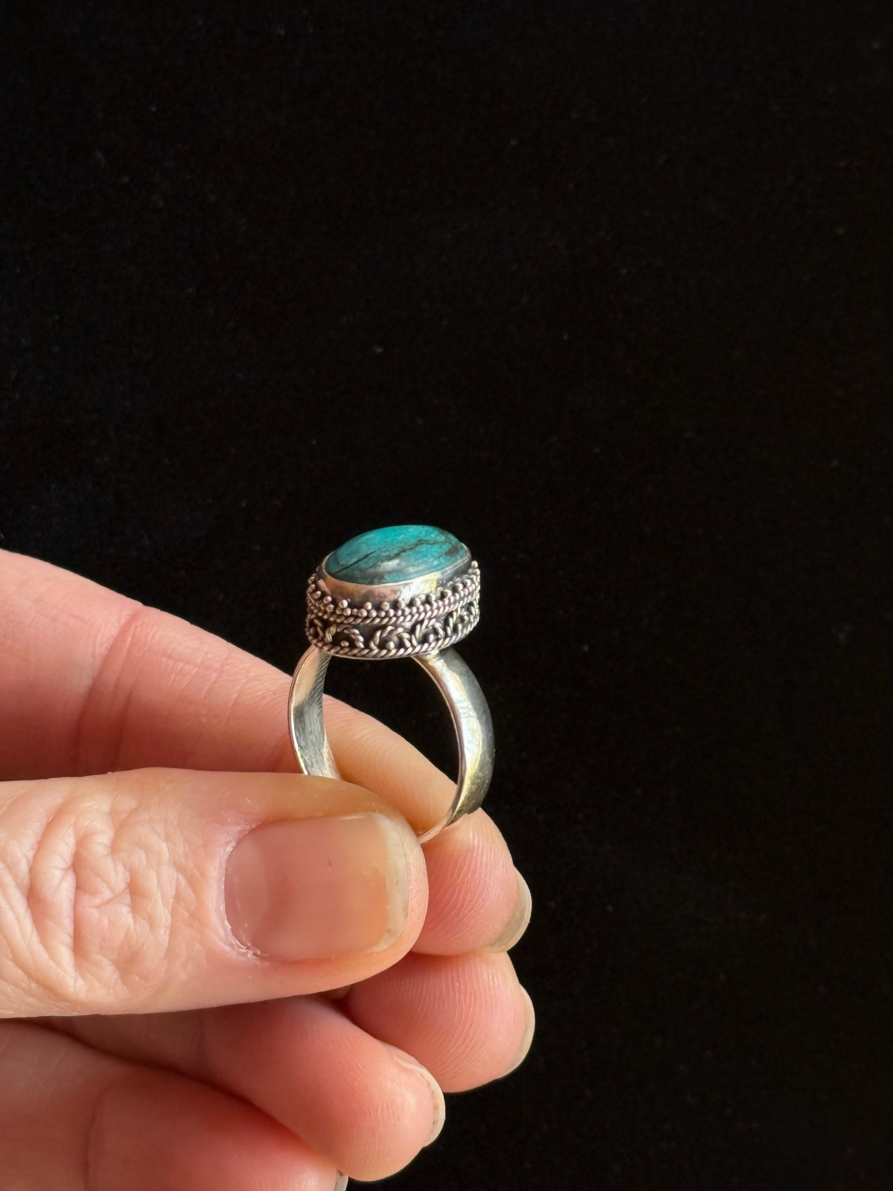Antique-style Filligree Turquoise Sterling Silver Ring