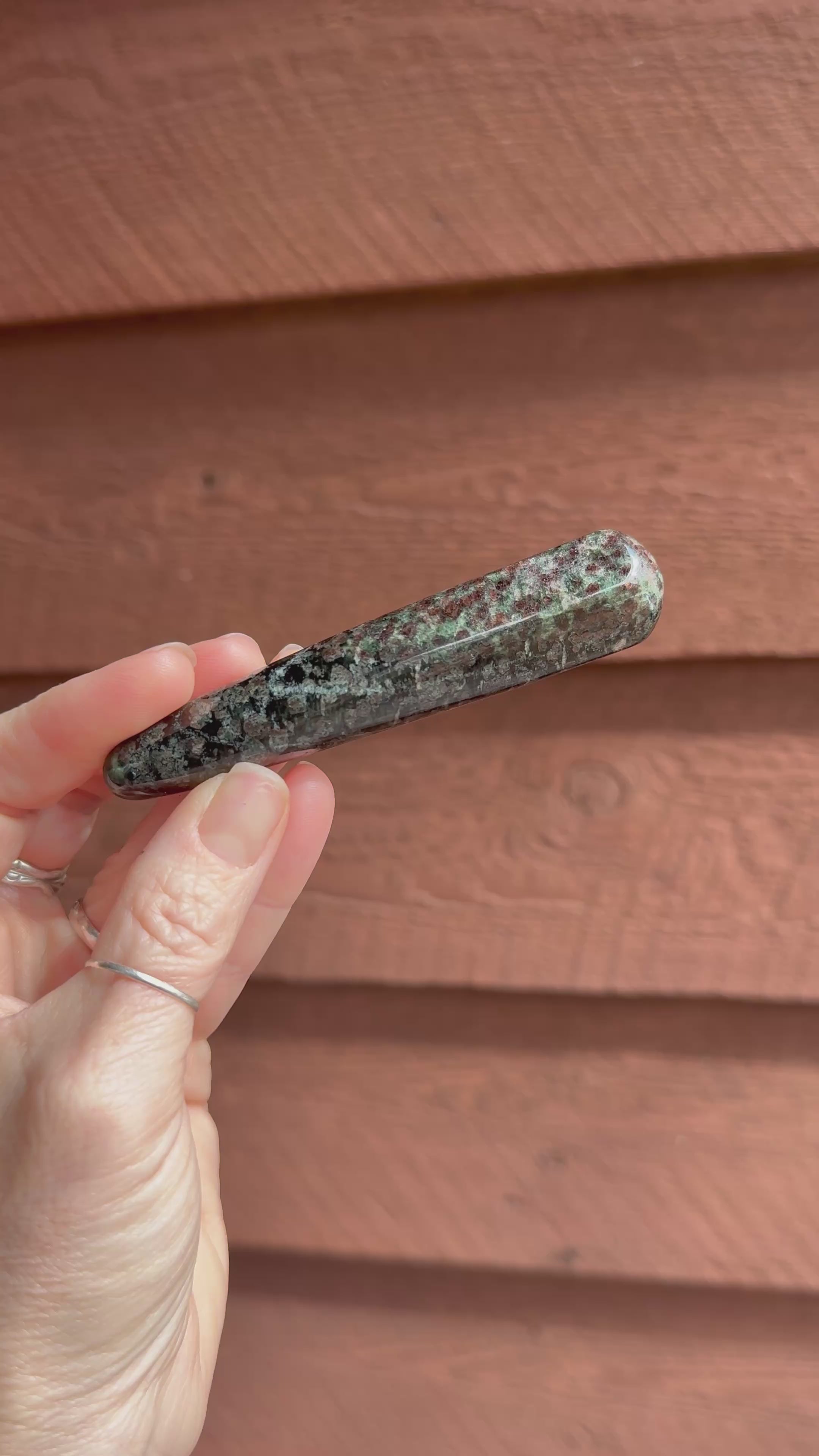 Eclogite wand